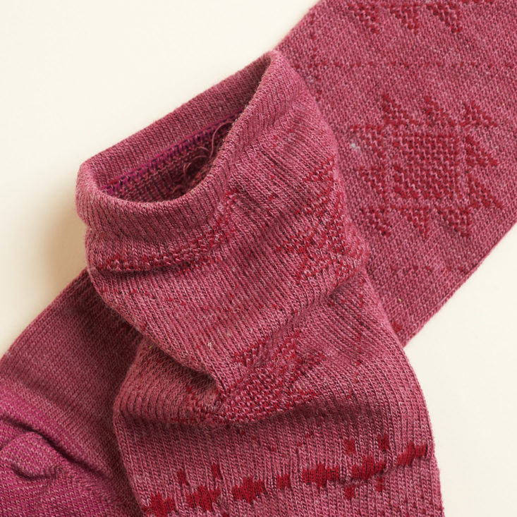 Peaches and Petals January 2019 sock detail