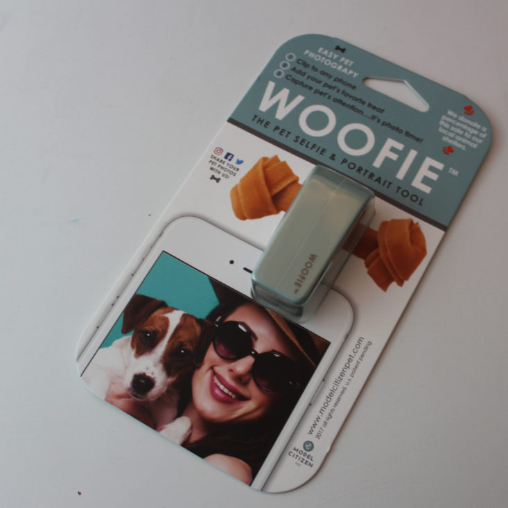 Vet Pet Box Dog January 2019 - Woofie – The Pet Selfie And Portrait Tool Packed Top