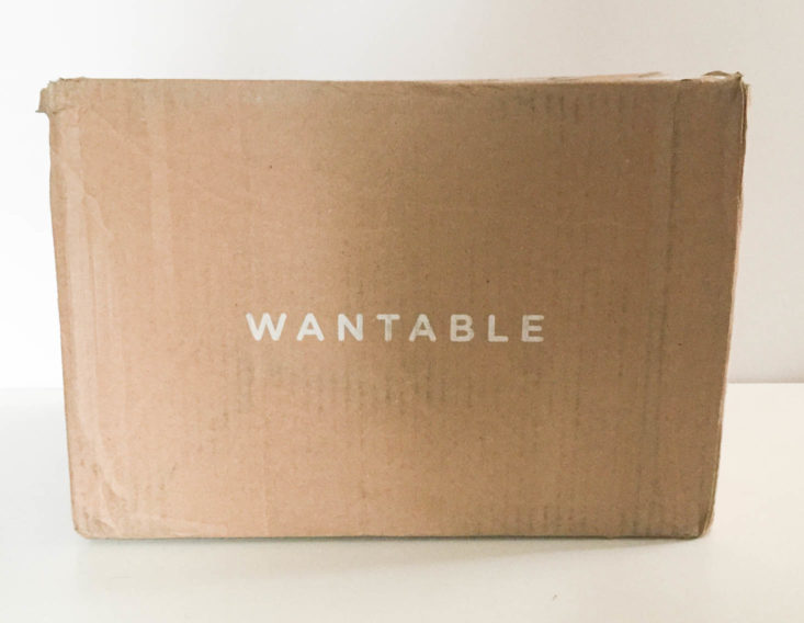 Wantable Fitness Edit Subscription Review December 2018 - Box Closed Front