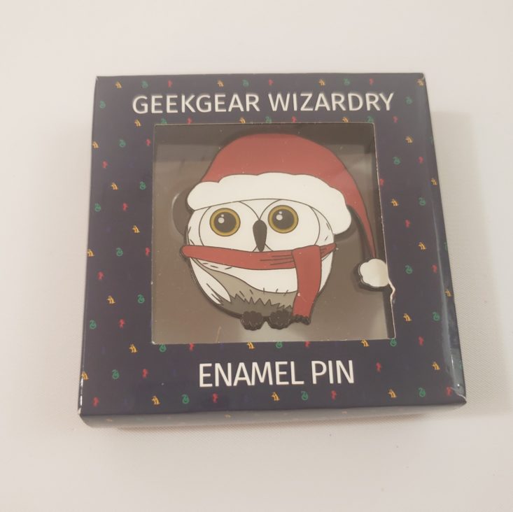Geek Gear World of Wizardry Review January 2019 – Festive Owl Pin 1