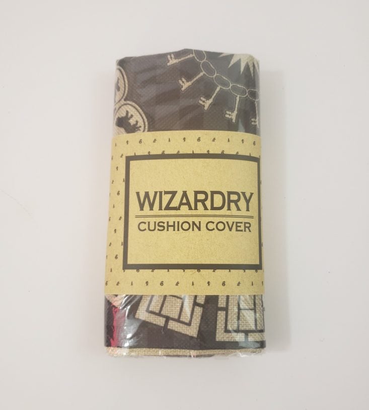 Geek Gear World of Wizardry Review January 2019 – Wizardry Cushion Cover 1