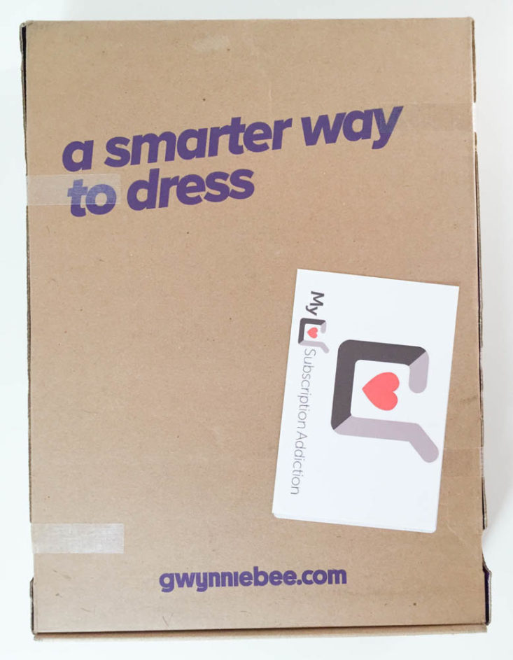 Gwynnie Bee Subscription Review February 2019 - Box Closed Top