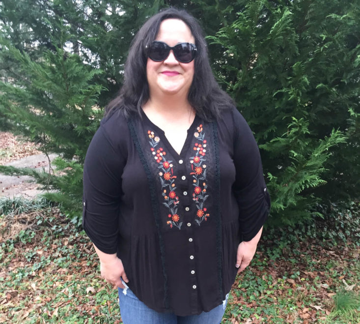 Gwynnie Bee Subscription Review February 2019 - Embroidered Button Front Anthracite Patrice Top Onn Front