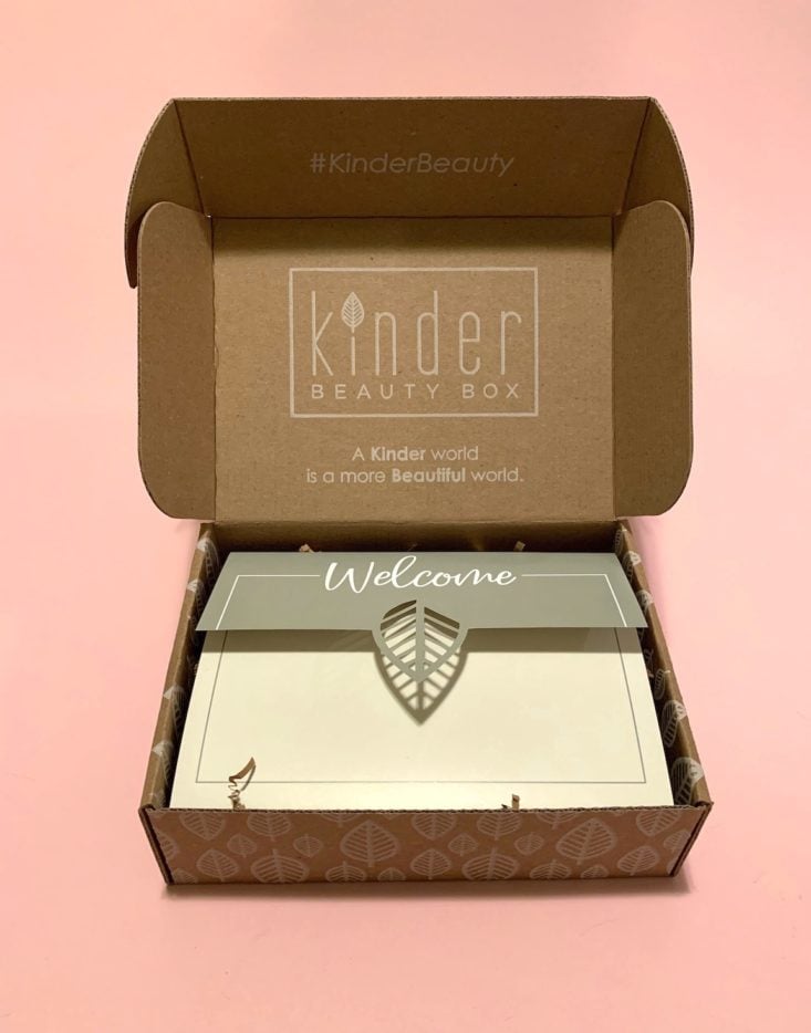Kinder Beauty January 2019 - Box Review Opened Top