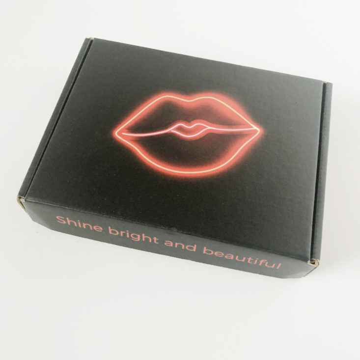 Lipstick Junkie Review February 2019 - Closed Box