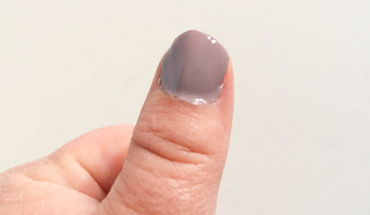My Fashion Crate January 2019 - Lauren B. Beauty Nail Polish In Vintage On Vine With Thumb