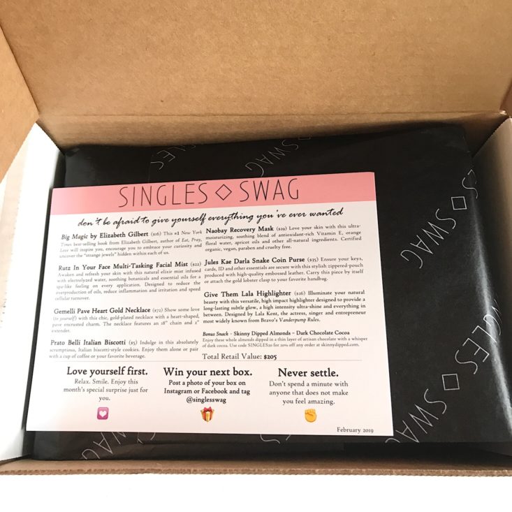 SinglesSwag February 2019 - Box First Opened
