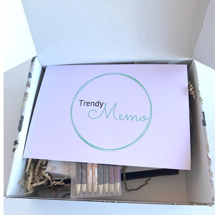 Trendy Memo February 2019 - Open Box View