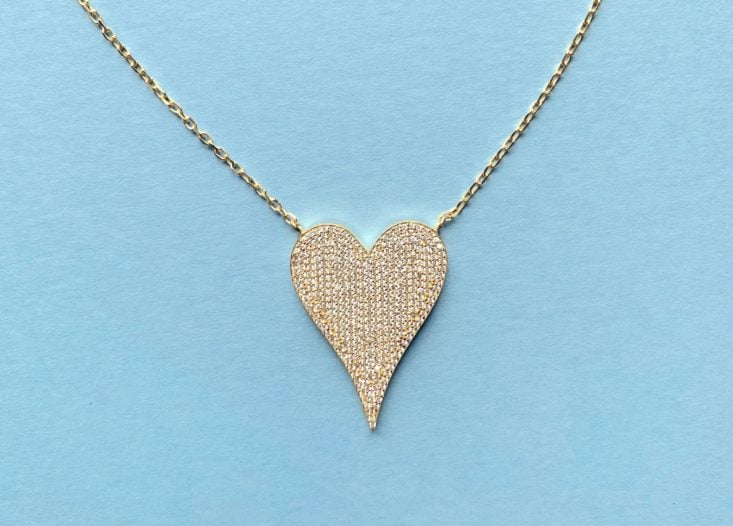 XIO Jewelry Subscription Review - February 2019 - Heart Stopper Pave Necklace Closer View Top