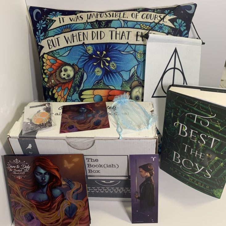 The Bookish Box Review March 2019 - All Products With Box Front