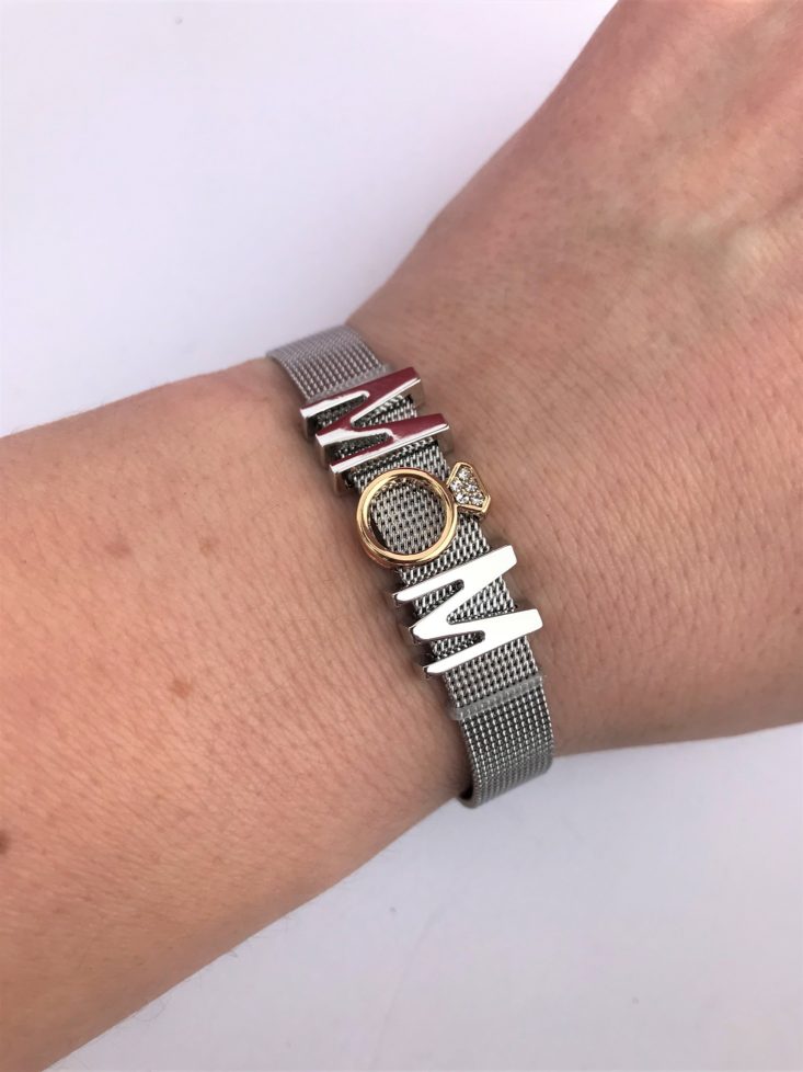 Bozlano Mothers Day 2019 - bracelet on Top