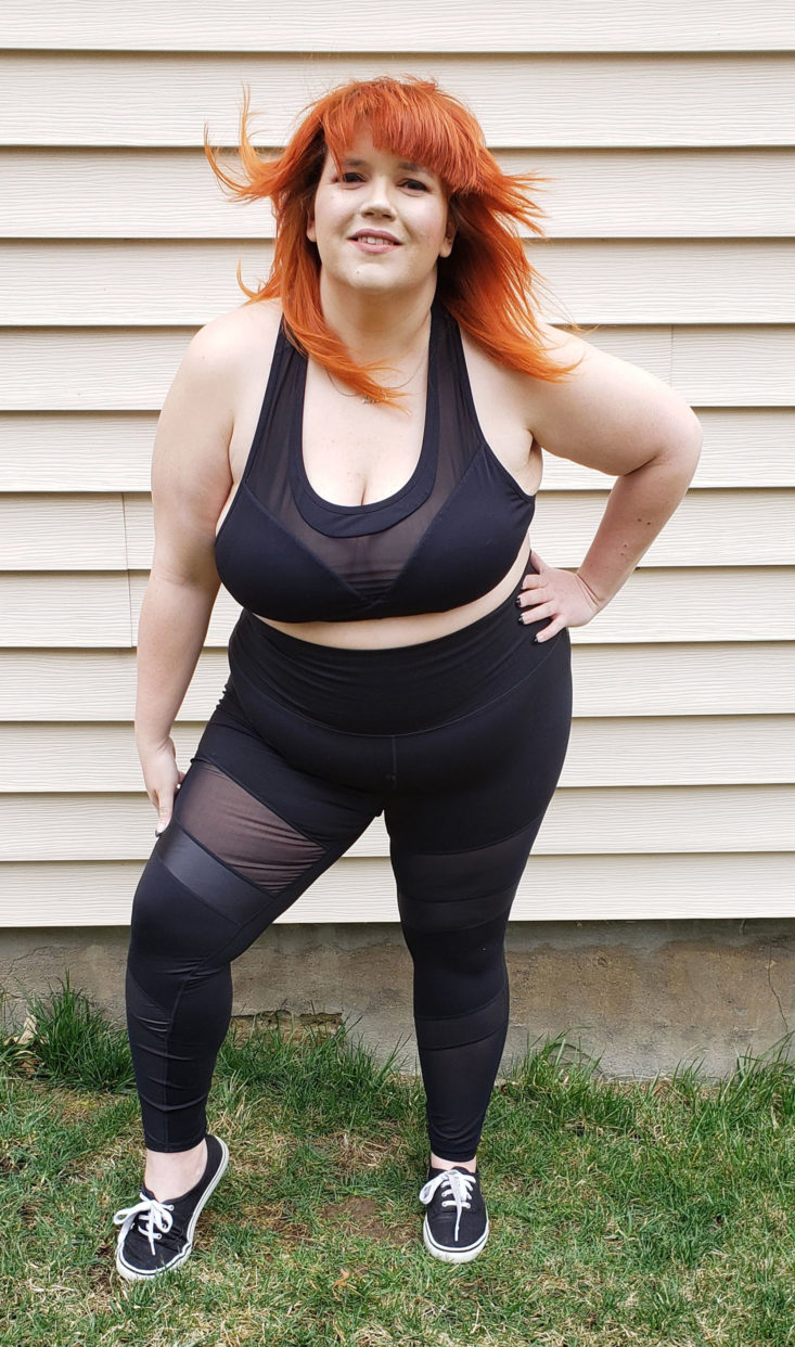 Fabletics Plus Size February 2019 Box - Ultra High-Waisted Statement Powerhold Leggings Size 3x Front 1