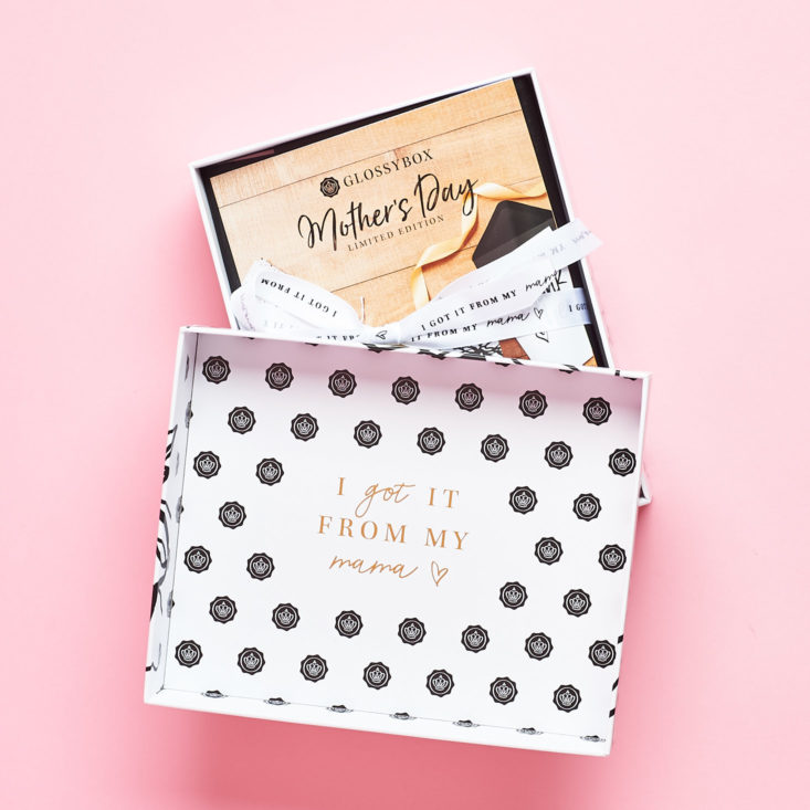 Glossybox Mother's Day Limited Edition April 2019 review open