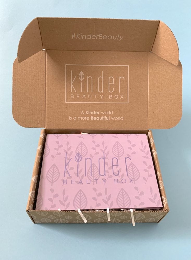 Kinder Beauty Box April 2019 - Opened Box Top