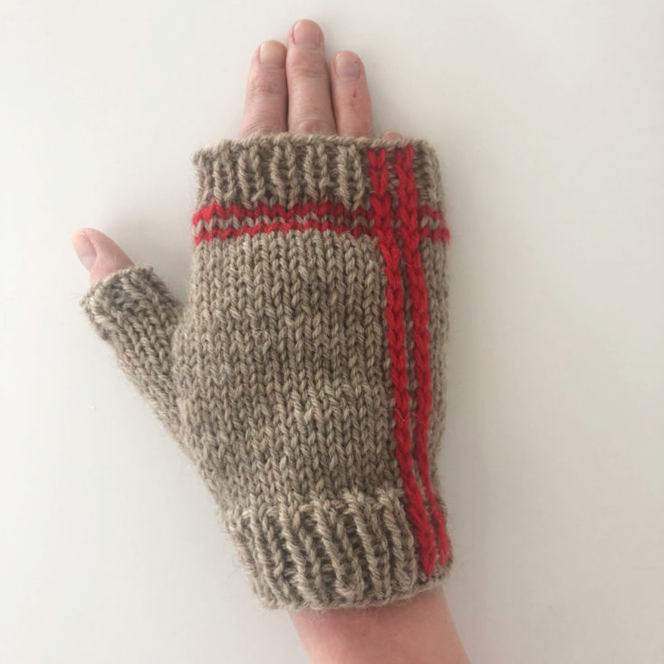 Knit Picks Skill Builder Review March 2019 - Finished Mitt Front Top
