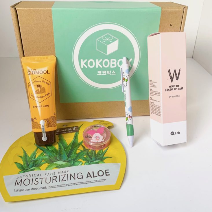 KoKoStyle Review April 2019 - All Products Group Shot With Box Dront