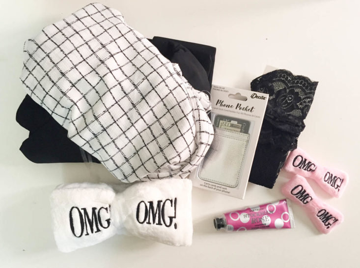 my fashion crate april 2019 - All Products Group Shot Top