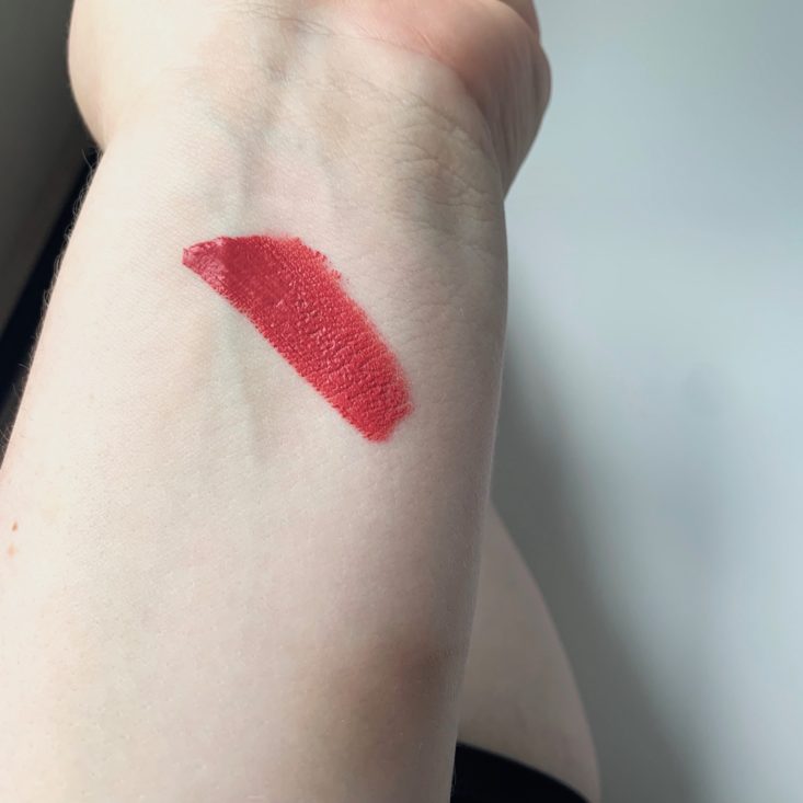 Bless Box April 2019 - L.O.V. Cosmetics Fatal Muse Matte Liquid Lipstick 2