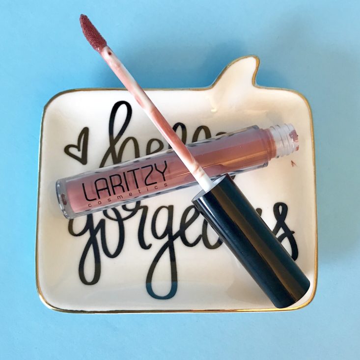 SinglesSwag May 2019 - LaRitzy Cosmetics Long Lasting Liquid Lipstick Open