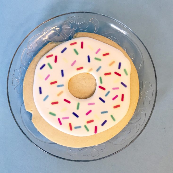 SinglesSwag May 2019 - The Decorated Cookie Company – Decorated Shortbread Cookie Front