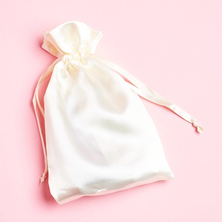 Sisley April 2019 beauty box review satin pouch