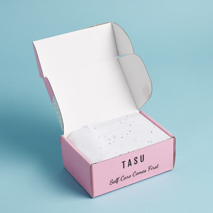 Tasu April 2019 beauty box review open