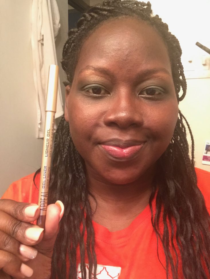 Boxycharm Tutorial July 2019 - Holding Up Gel Pencil
