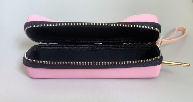 phone wristlet open from the side