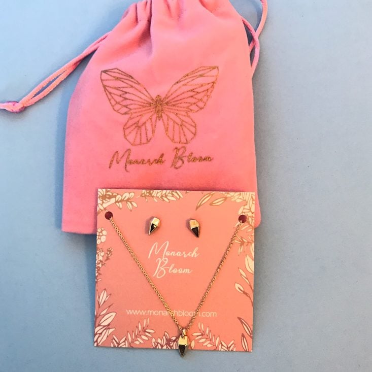 SinglesSwag August 2019 - Monarch Bloom Necklace + Earrings Set With Pouch
