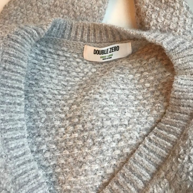 Golden Tote Oct 2019 sweater close up 