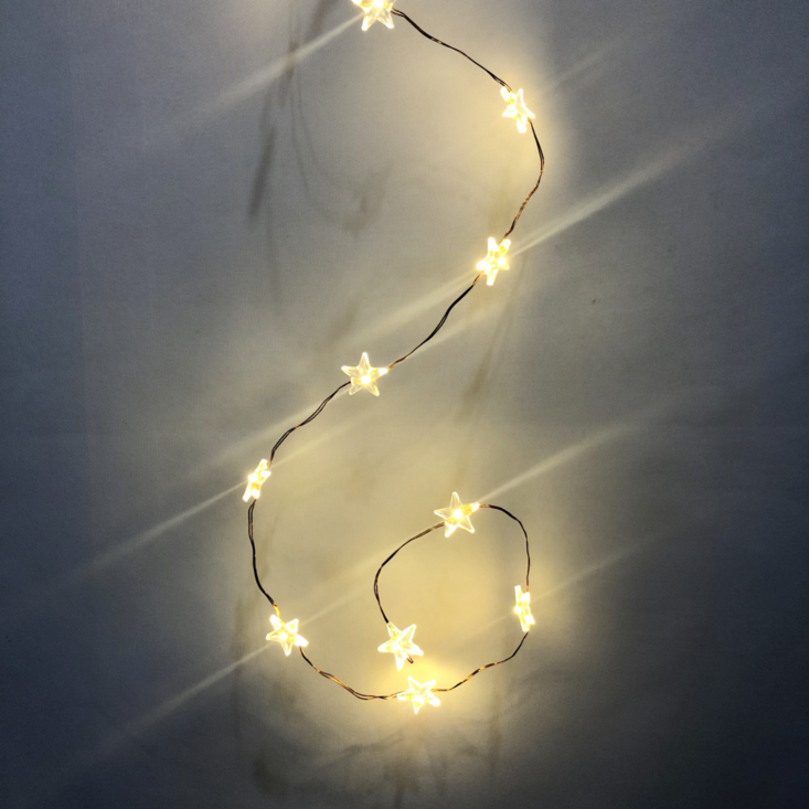 MindWander December 2019 star wire lights turned on
